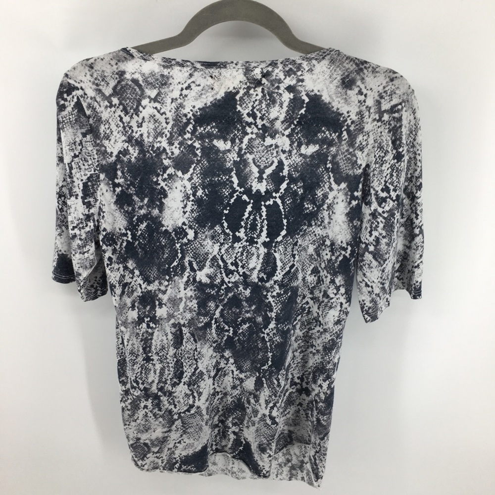 Textile Elizabeth and James Snake Skin Top - Picture 2 of 6